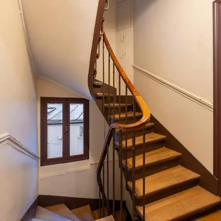 Chic & Stylish 1bd Apartmentbeaugrenelle Parigi